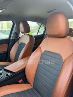 ALFA ROMEO Giulia II 2.2 160 SUPER AT8 rok 07/2019 - 11