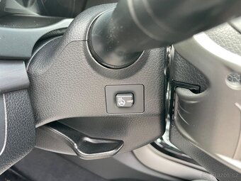 Hyundai I40 1.7CRDi automat, PLNÁ VÝBAVA - 11