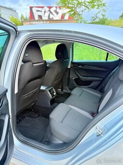 Škoda Octavia IV 2021 rok 2.0 tdi automat - 11