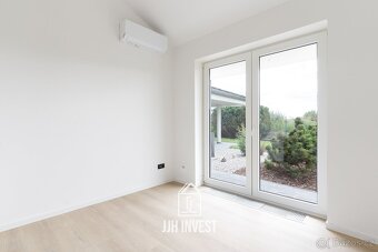 Prodej rodinného domu 4+kk, 190 m2, pozemek 920 m2 - 11