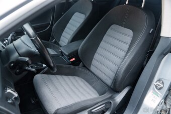 Volkswagen Passat CC 2.0 TDI BlueMotion - 11