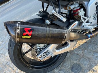 Aprilia Tuono V4 1100 RR, 2022 - 11