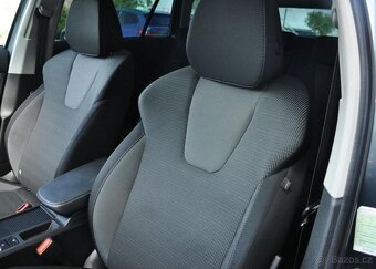 Škoda Octavia 2,0TDi DSG 110kw ACC - 11