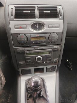 Mondeo mk3 2.0 tdci 96kw 2006 6ti kvalt - 11