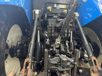Zemědělský traktor New Holland T7.270 AutoCommand rok výroby - 11