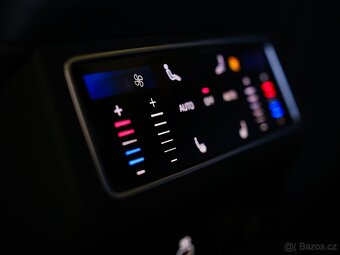 Audi RS6, Performance, B&O, DPH, Nové - 11