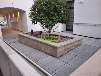 Prodej bytu v novostavbě 2+kk, 58m2 se zahradou 62m2 v proje - 11