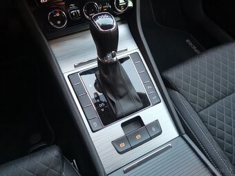 Škoda Superb 2.0 TDi Style DSG Tažné Webasto - 11
