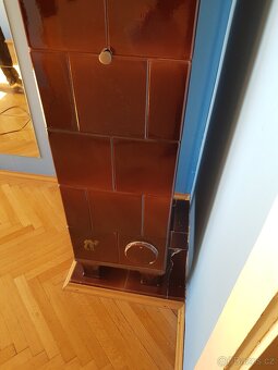 Prodám vysoká kachlová kamna - 11