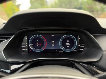 ŠKODA OCTAVIA 2.0TDI 110kW DSG • VIRTUAL • FULL • TAŽNÉ •DPH - 11