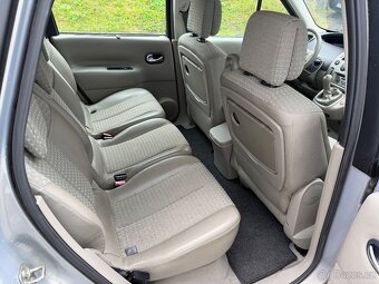 Renault Scénic  1.6 16v 83 kW - 11