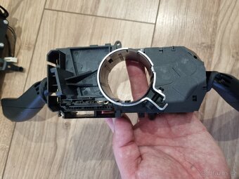 TEMPOMAT OVLÁDANIE PAČKY + SMEROVKY STIERAČ SVETLÁ - 11