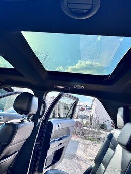 Ford Explorer - 11