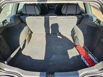 Volvo V40 Combi 1,8i Benzín, 90KW - 11