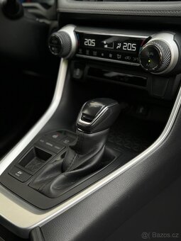 Toyota RAV4 2020 - 11
