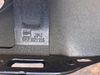 Seat cupra pravy predni blatnik - 11