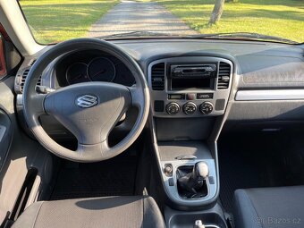 SUZUKI GRAND VITARA I 2.0i 94kw BENZIN FACELICFT TAŽNÉ - 11
