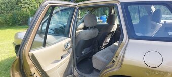 Hyundai Santa Fe 2,4i 4x4 - 11