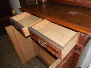 Skříňka komoda historismus - 11