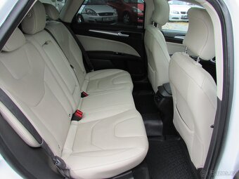 Ford Mondeo 1.6 TDCi 85kW kombi, ALU kola, Tažné zařízení - 11