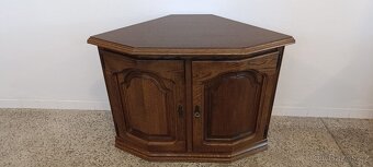 Rustikální nábytek, komoda z masívu - 11