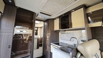 Obytne auto Bürstner Grand Panorama i920 - 11
