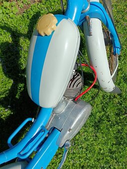 Moped Stadion S11 (ušák) rok výroby 1958 - 11
