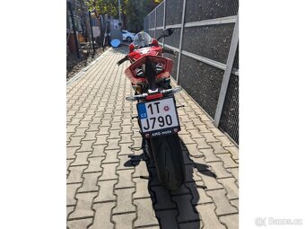Ducati Panigale V2 Bayliss s doplňky - 11