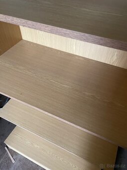 jako nové Dřevěné regály vybavení prodejny - 11