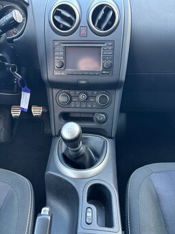 Nissan Qashqai, 2,0i 104 kW 1 Majitel Panorama - 11
