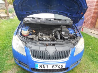 prodám ŠKODA FABIA 2 - 11
