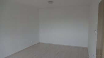 Pronájem bytu 2+KK - 11