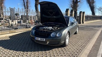 Bentley Continental Flying Spur - 11