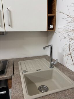 Kuchyně MELODI ve dvou barvách - 11