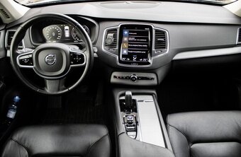 Volvo XC90 2.0 B5 Drive-E AWD A/T (2019) - 11