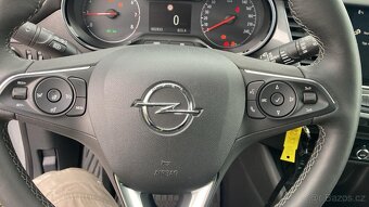 Opel Crossland (X) - 11