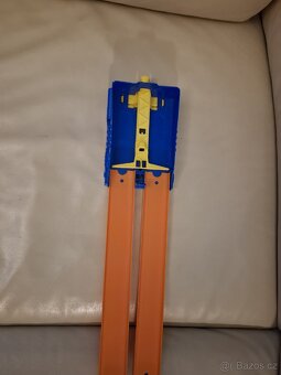 Hot wheels mix - 11