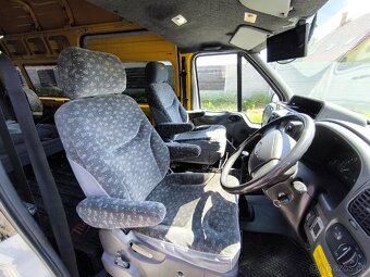 Ford Transit 2.3i, model 2003 - 11
