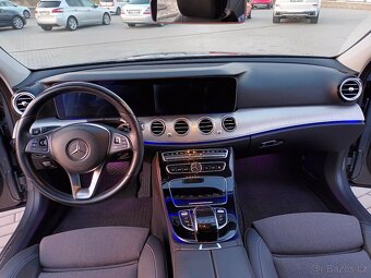 Mercedes-Benz Třídy E 3,0 E 350d,TAŽNÉ,KOLA,SERVIS - 11