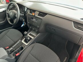Škoda Octavia Kombi 1.4 TSI - CZ - - 11