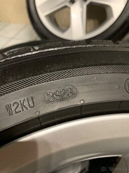 Alu kola Škoda R17 5X112 NOVÉ ZIMNÍ PNEU 225/45 R17 DORADO - 11