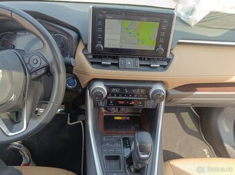 Toyota RAV 4 Hybrid - 11