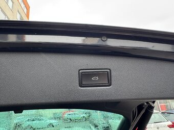 VW Tiguan 4Motion 2.0 TDI 4x4 110kW Tažné Kamera Navigace - 11