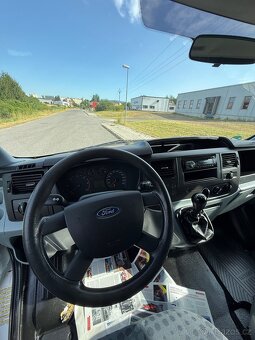 FORD TRANSIT 2.2 TDCI 74 kW, KLIMA, BEZ KOROZE, 3-MÍSTNÉ - 11