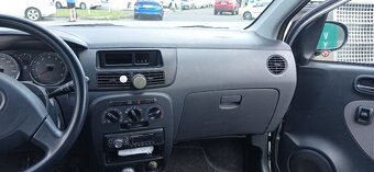 Daihatsu Cuore - 11