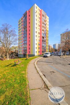 Zařízený byt 1+1 s krásným výhledem, 33 m² + 7 m² lodžie, Pr - 11