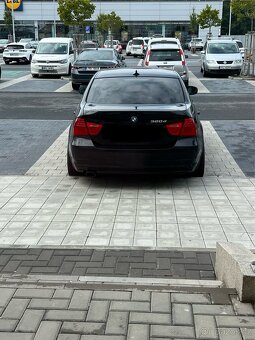 BMW e90 320d - 11