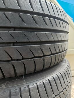 215/45R17 87W  MICHELIN PRIMACY - 11