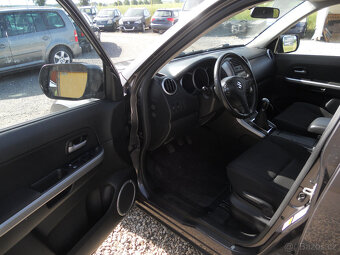 Suzuki Grand Vitara 1.9 DDiS 95Kw 4x4 - 11