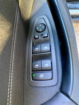 BMW X2 2.0d xDrive  4x4, Automat, Top stav - 11